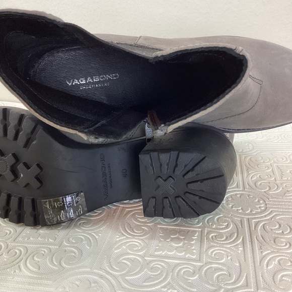 Vagabond Chunky Grace Nubuck Leather Chelsea Platform Heeled Ankle Boots - Picture 10 of 12